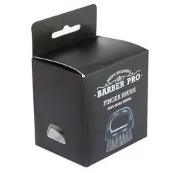 Фото Щетка для бороды овальная "Barber Pro" пластиковая с натуральной щетиной малая - 5